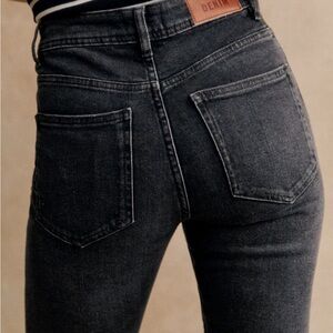 Sézane Slim Parfait Perfect Slim Jeans Middle Grey Gray 30 Denim NWT